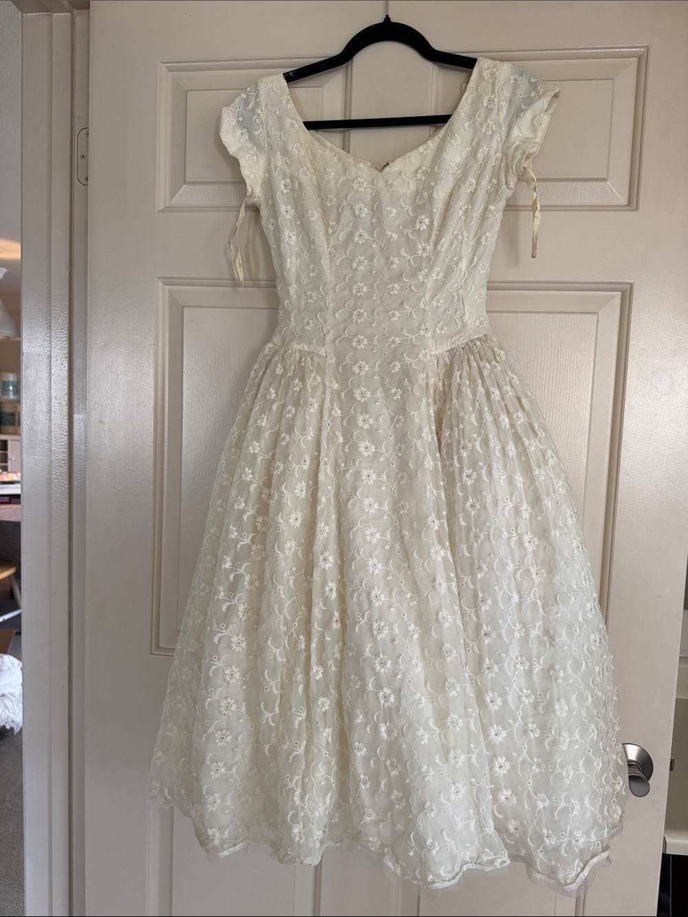 Ivory Lace A-Line Bridal Dress with Cap Sleeves